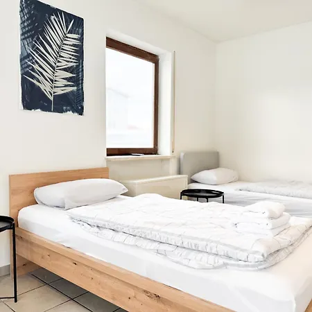 Modern Living Studios Karlsbad Extérieur photo