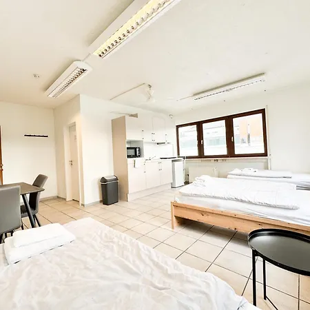 Modern Living Studios Karlsbad Extérieur photo